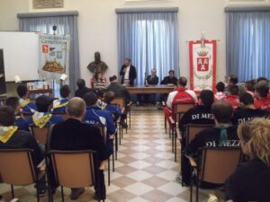 Scopri di più sull'articolo 17 Maggio Presentati a Camerino gli atleti della Corsa alla spada 2014