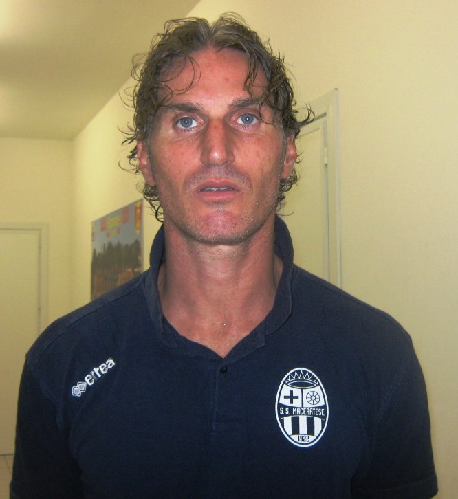 Al momento stai visualizzando 25-01-2015 Maceratese – Civitanovese 3-2 apoteosi Rata !
