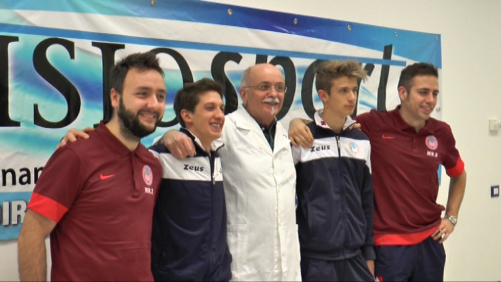 cus macerata calcio a 5 foto di gruppo