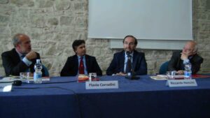 Scopri di più sull'articolo 13-05-2016 Camerino, Il Ministro Nencini presenta il libro dell Fallaci in unicam