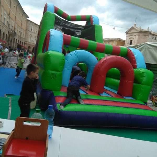 Gonfiabili piazza