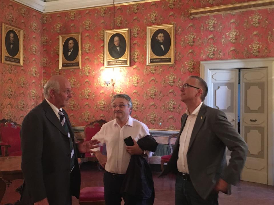 Al momento stai visualizzando Pollenza, il Presidente Ceriscioli inaugura la 26a esposizione di antiquariato
