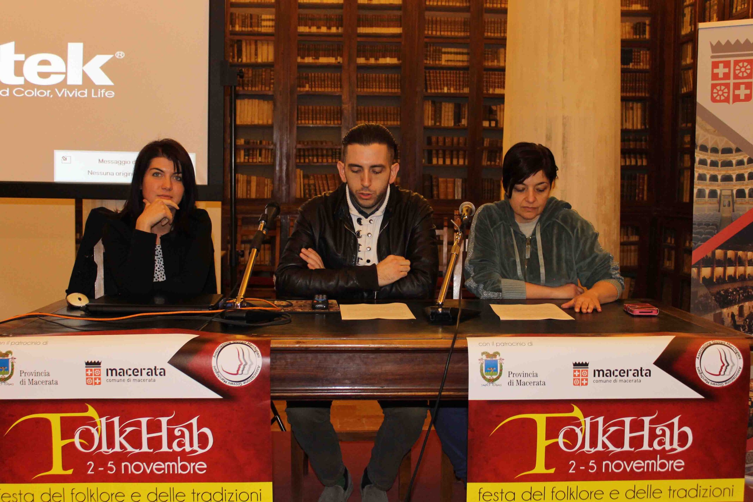 Al momento stai visualizzando 30-10-2017 A Macerata arriva FolkHAB