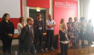 Scopri di più sull'articolo 11-10-2017 San Severino Marche, Edulingua festeggia la consegna dei diplomi