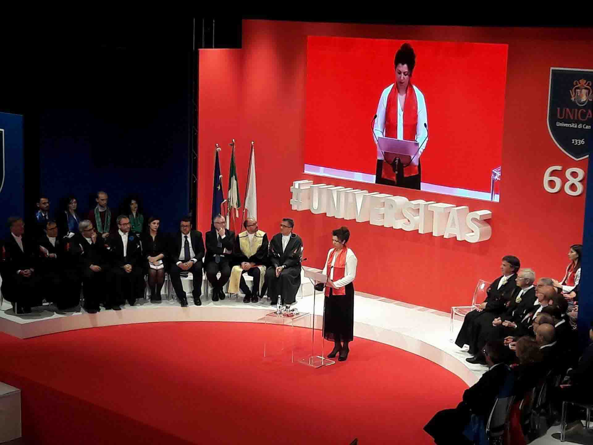 Gentiloni a Camerino Pres studenti