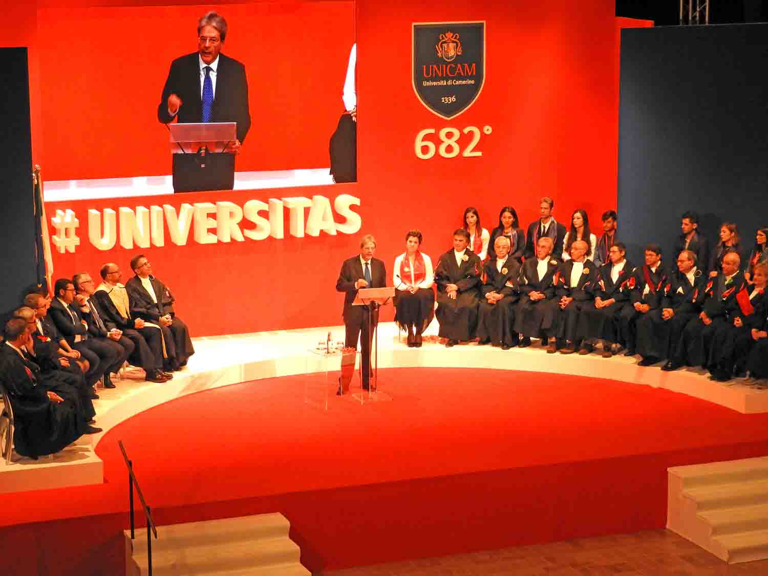 Gentiloni ad unicam