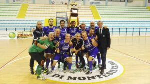 Scopri di più sull'articolo 18-11-2017 San Severino M – agenti della polizia locale vittoriosi nel calcio a 5