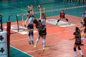 Scopri di più sull'articolo 17-03-2018 Helvia Recina continua a stupire ! 3 a 0 alle toscane del Quarrata Volley