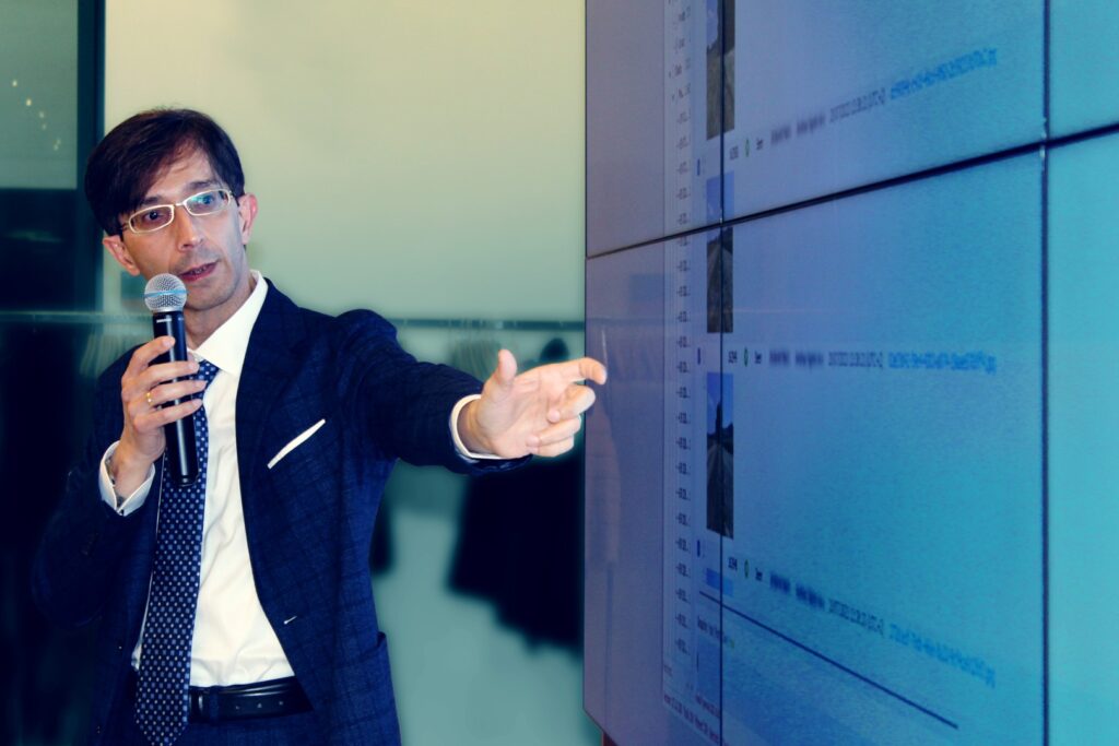 I NUOVI SCENARI DIGITALI